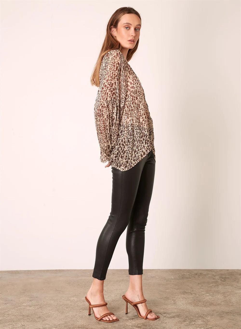 Willa V Neck Blouse by Esmaee - in XS | SWAACE