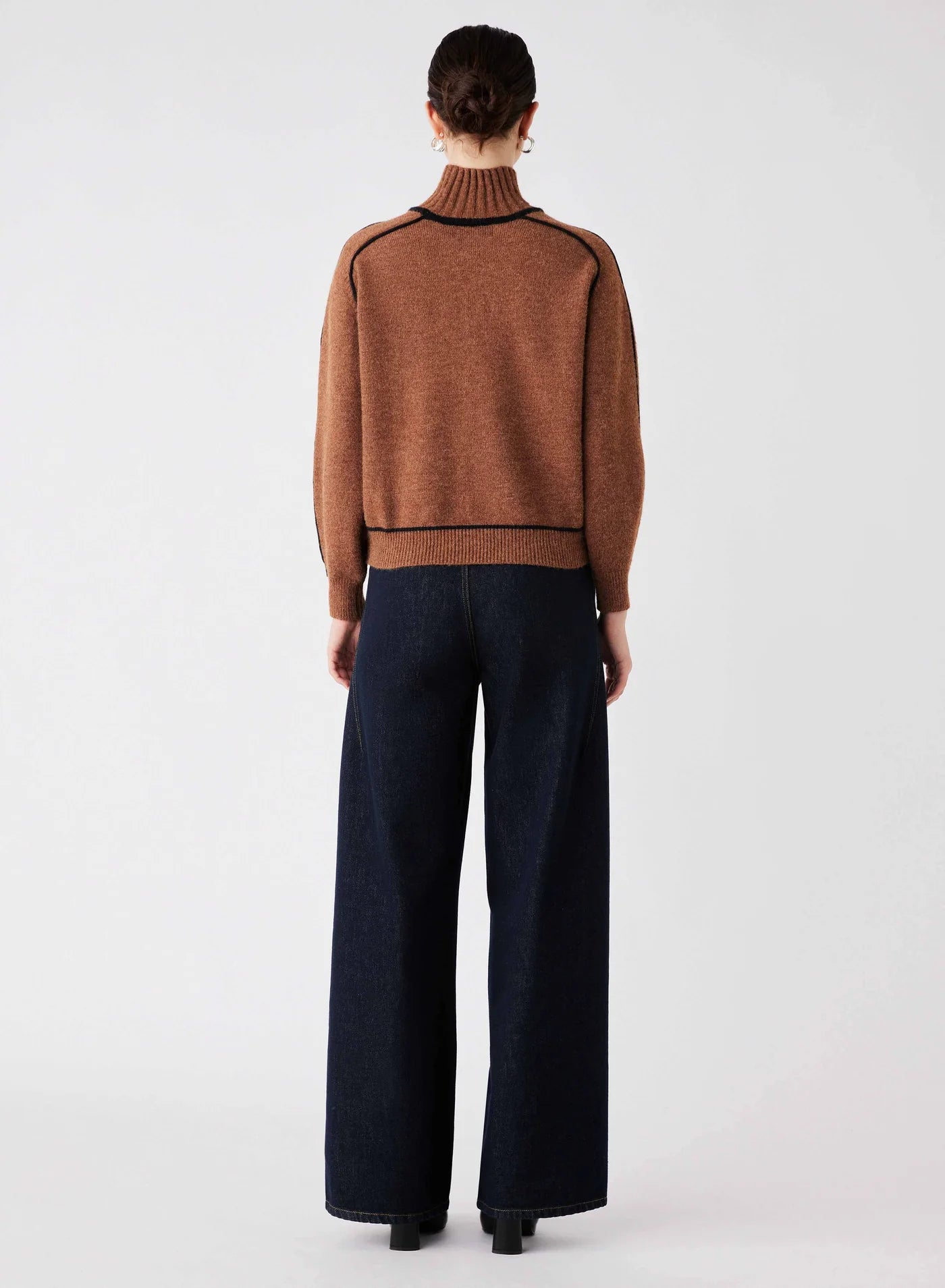 Weekender Sweater - Nutmeg/Black