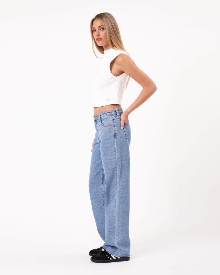 95 Baggy Petite Gigi Jeans - Mid Blue by Abrand Jeans - in 8/26 | SWAACE