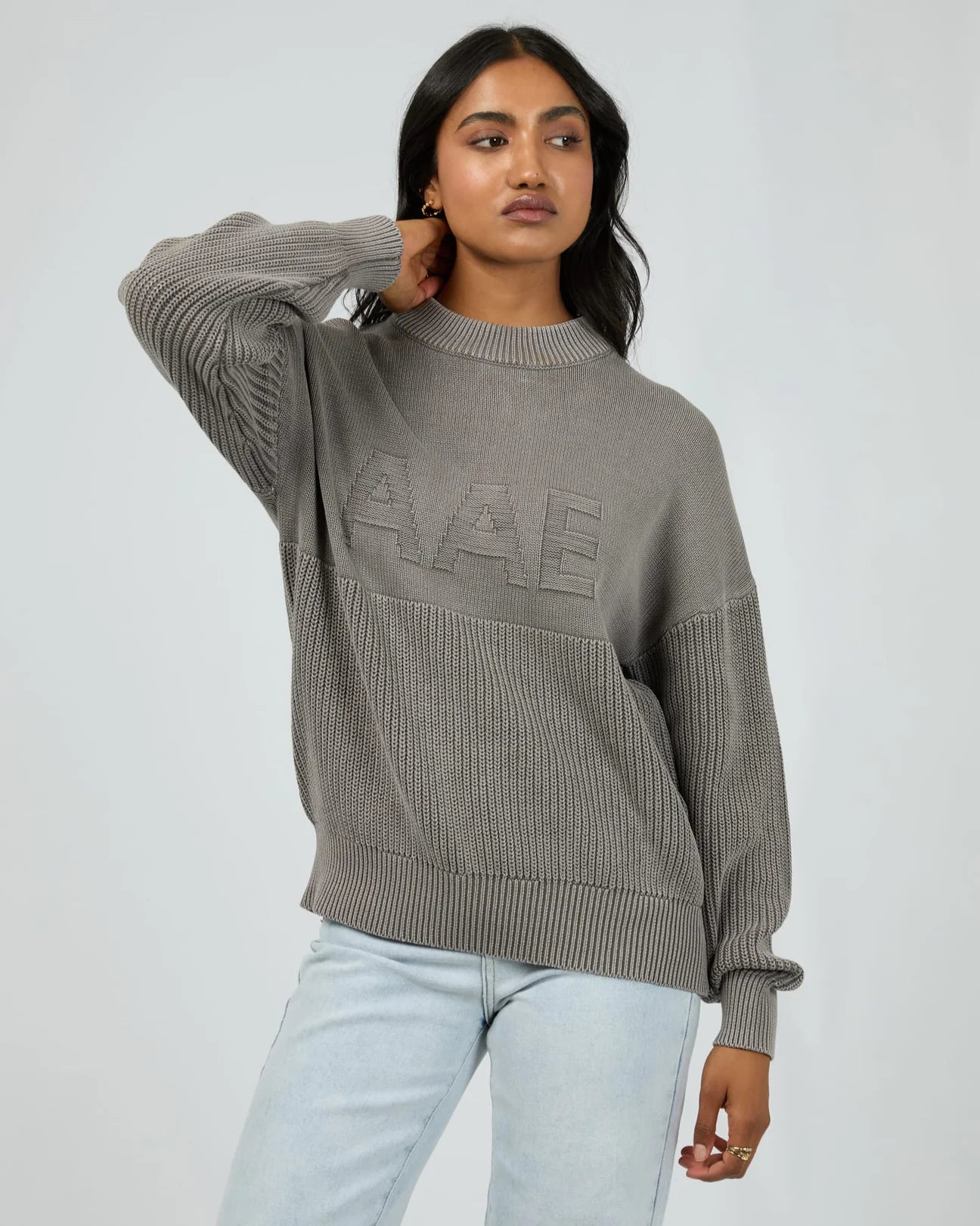 Vital Washed Knit Crew - Charcoal