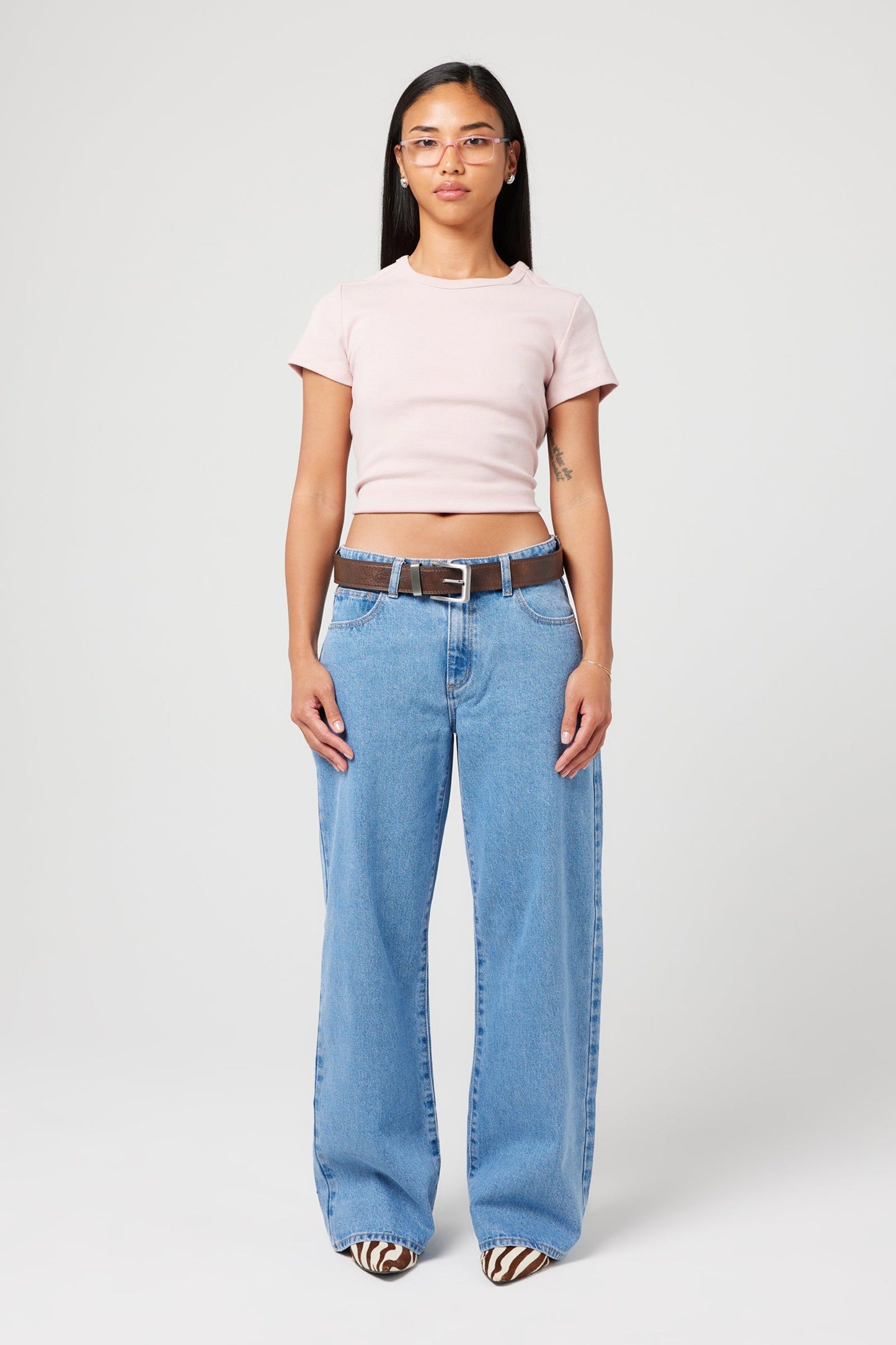 95 Baggy Petite Gigi Jeans - Mid Blue by Abrand Jeans - in 8/26 | SWAACE