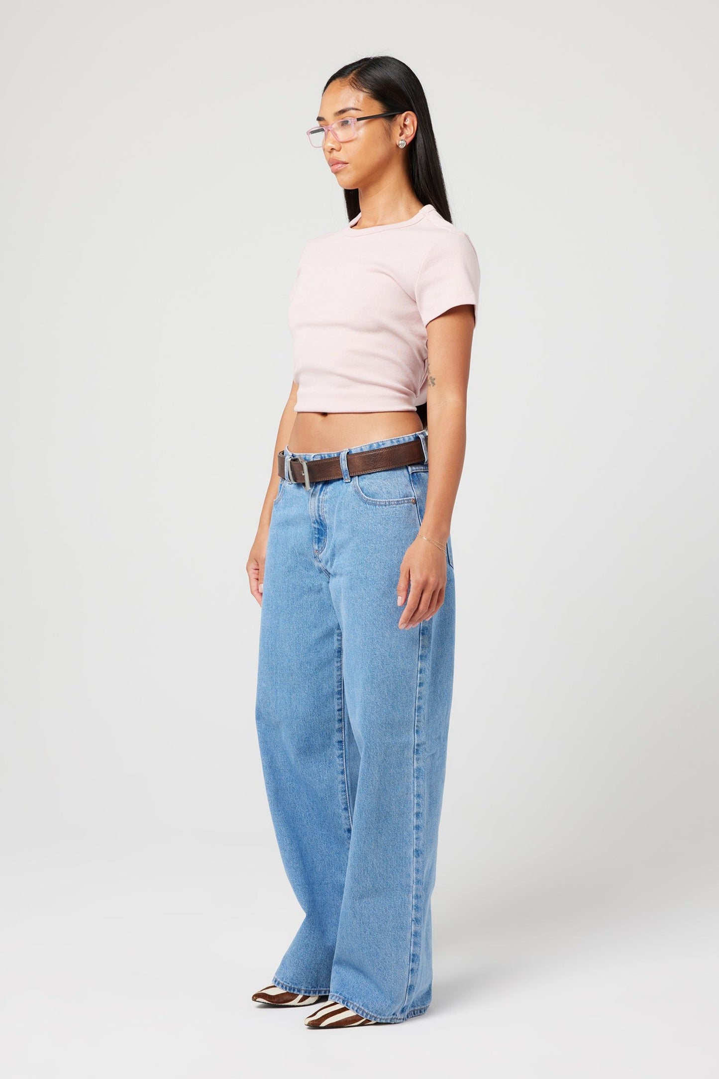 95 Baggy Petite Gigi Jeans - Mid Blue by Abrand Jeans - in 8/26 | SWAACE