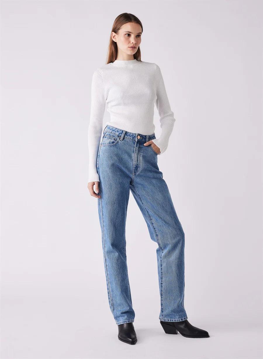 Amie Sweater - White by Esmaee - in XS | SWAACE
