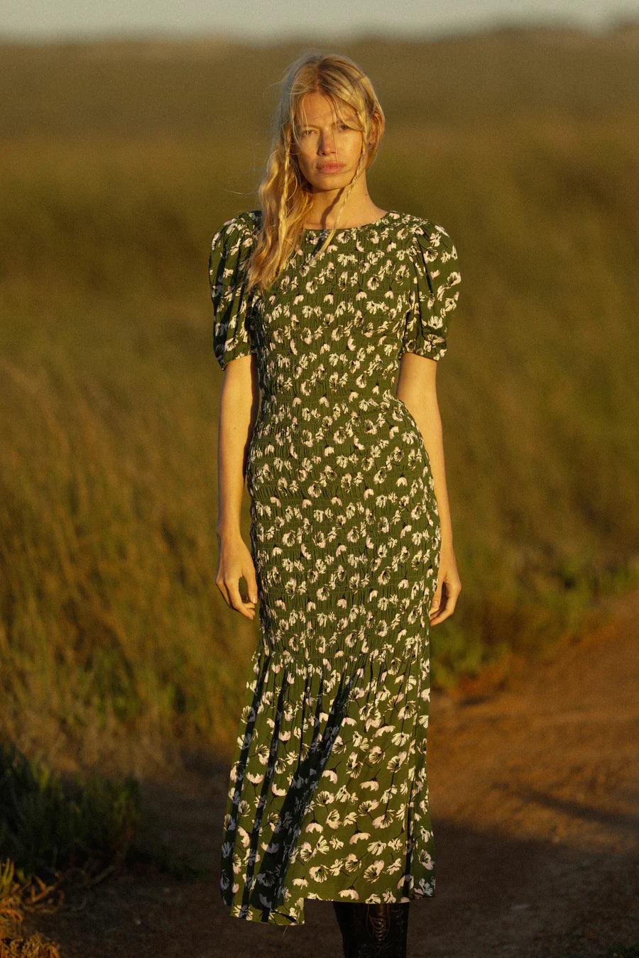 Isabella Maxi Smock Dress - Garden Bloom by Rue Stiic - in XS | SWAACE