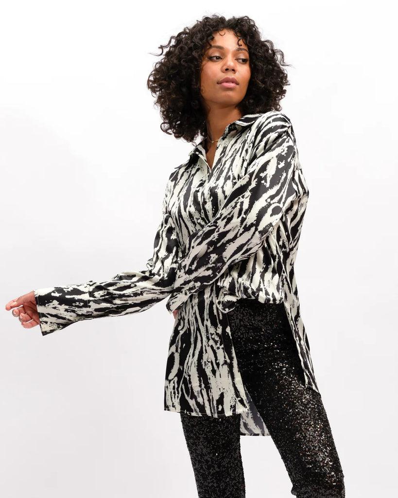 Tarra Shirt - Zebra by We Are The Others - in 1/XS | SWAACE