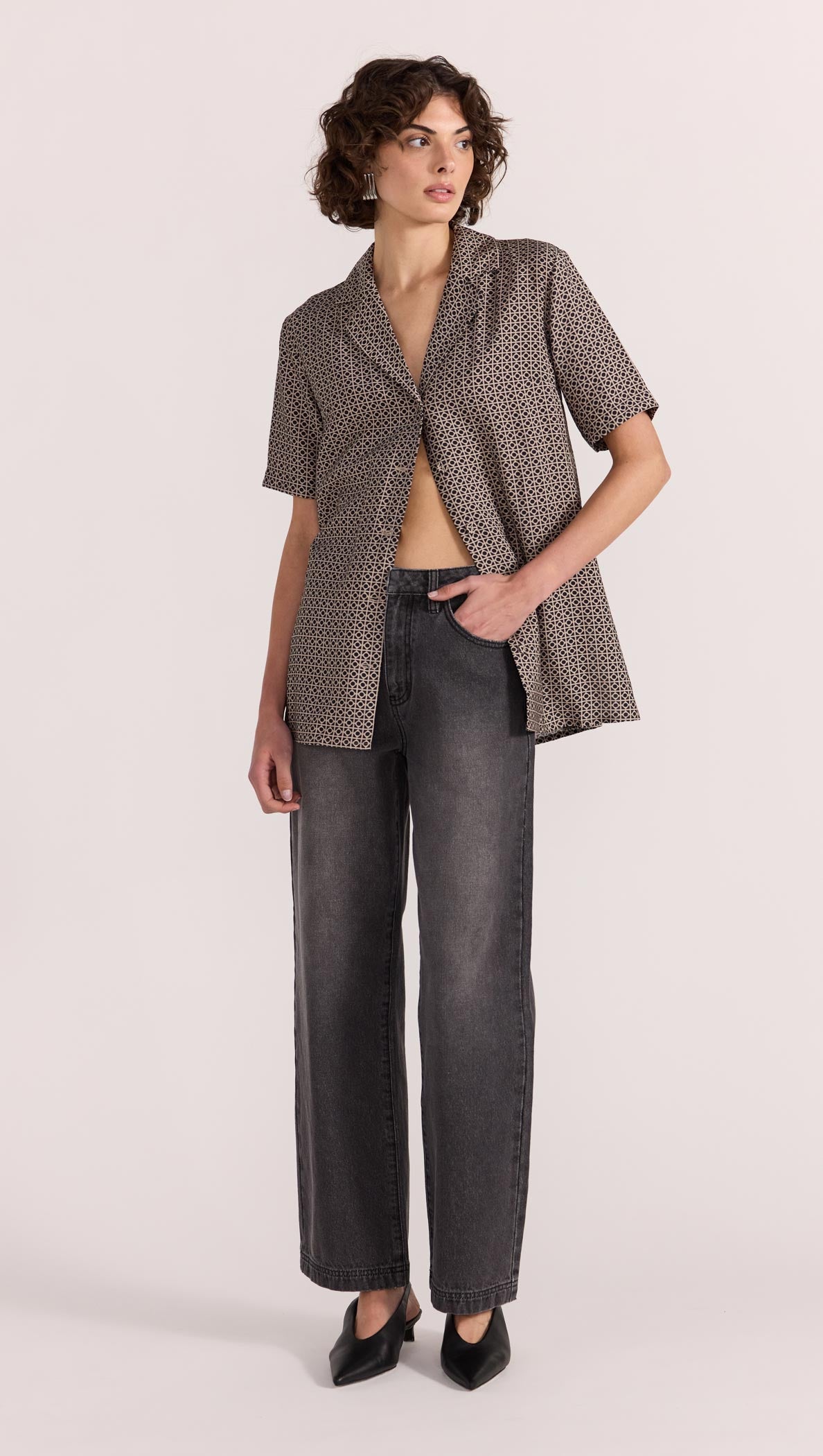 Calla Tie Waist Shirt - Black/Beige