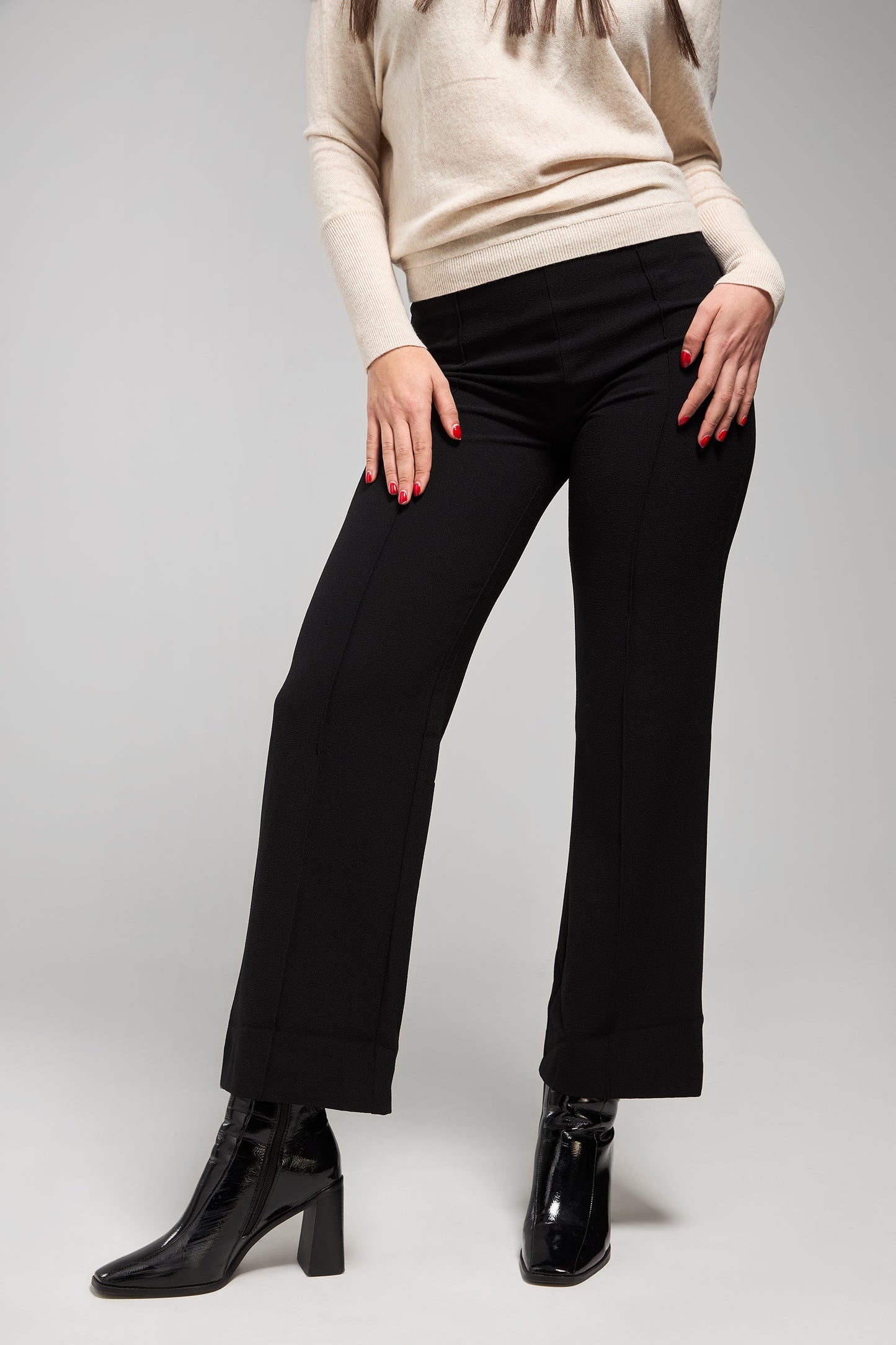 Token Pant - Black by Esmaee - in XS | SWAACE