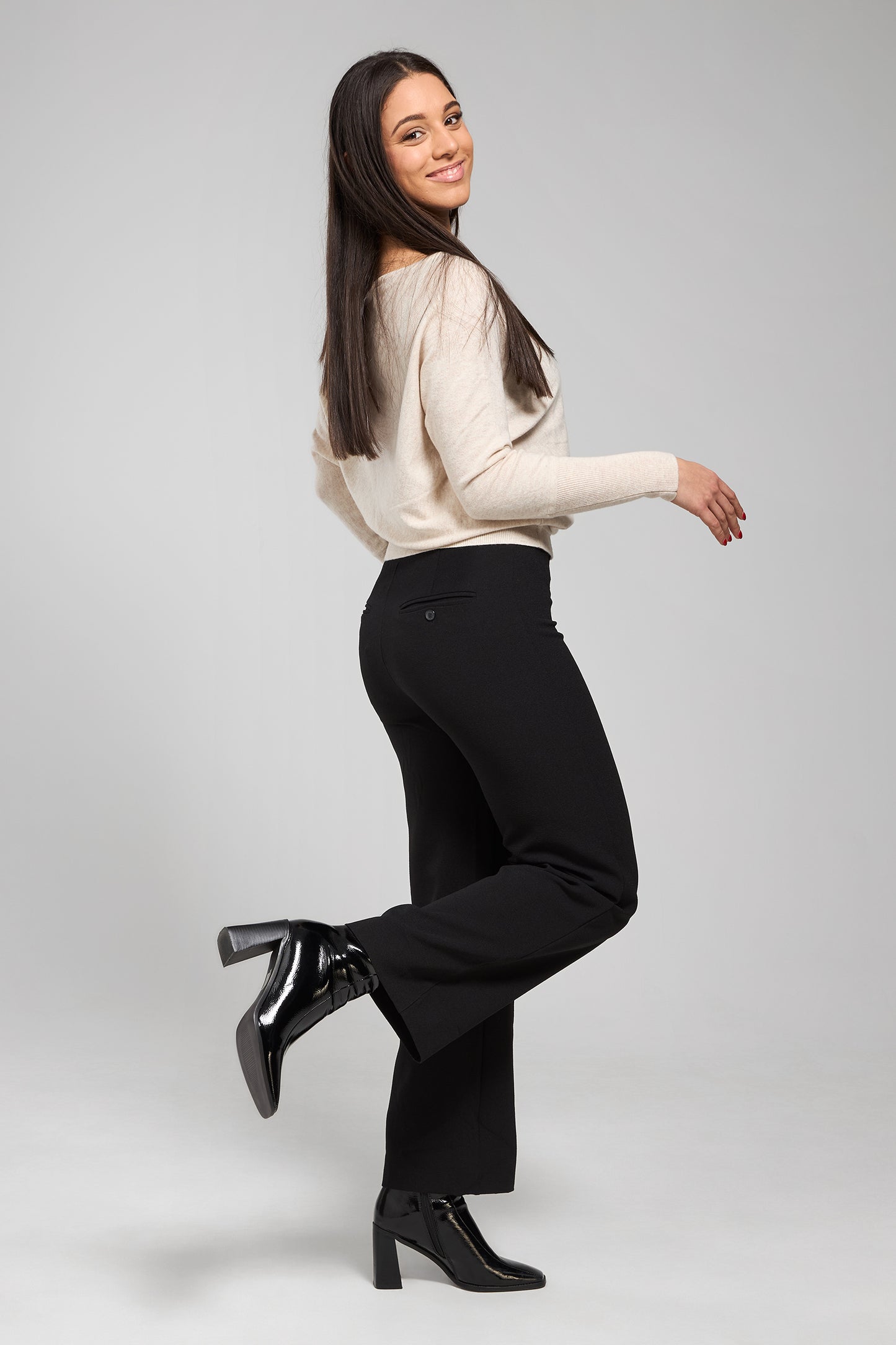 Token Pant - Black by Esmaee - in XS | SWAACE