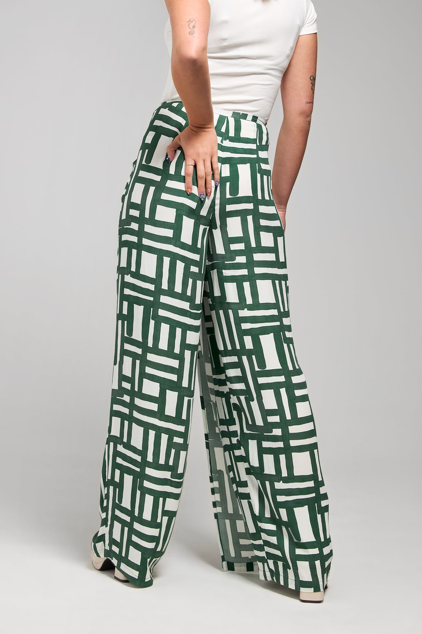 Daphne Wrap Pants - Painted Check by Rue Stiic - in XS | SWAACE