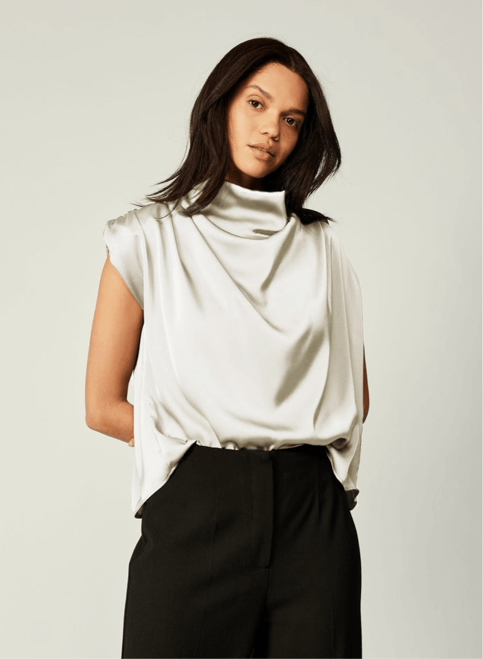 Sabine Top - Oyster by Esmaee - in XS | SWAACE