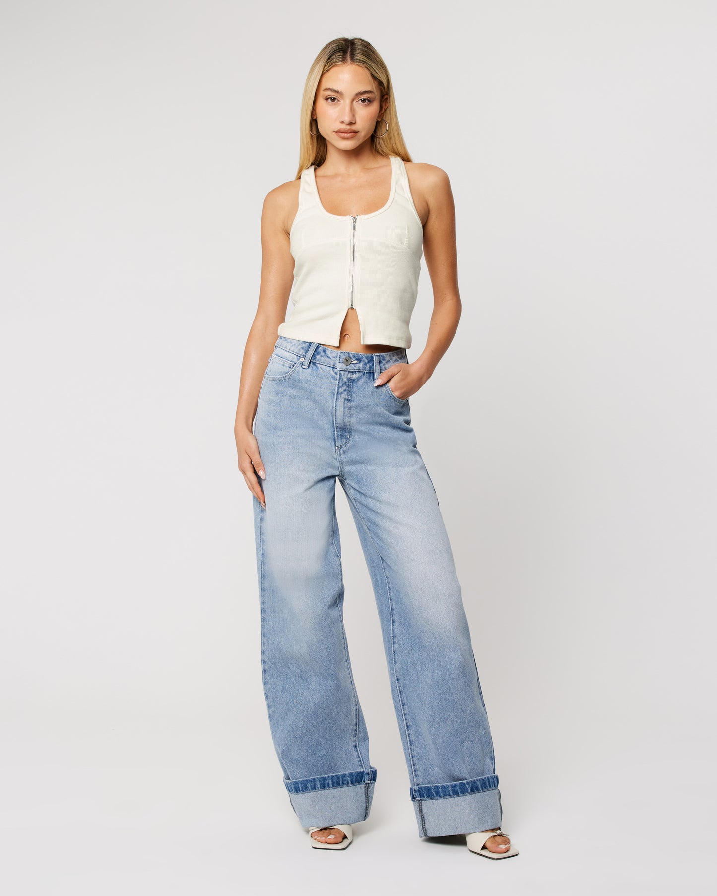 94 High & Wide Turn Up Jeans - Jordan Worn