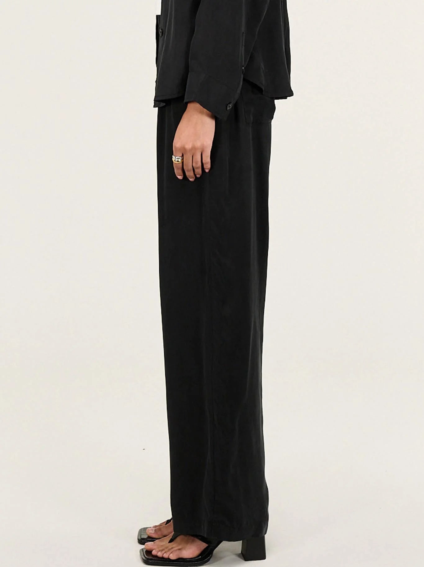 Sylvia Cupro Relaxed Pant - Black