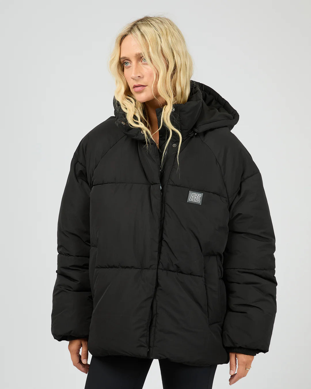 Elevate Puffer Jacket - Black