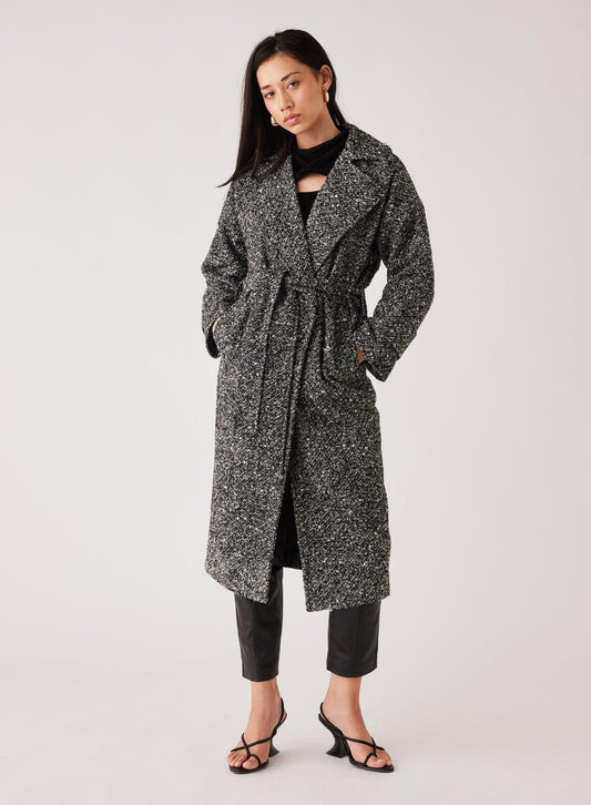 Kingston Wrap Coat - B/W Boucle Twil by Esmaee - in XS | SWAACE