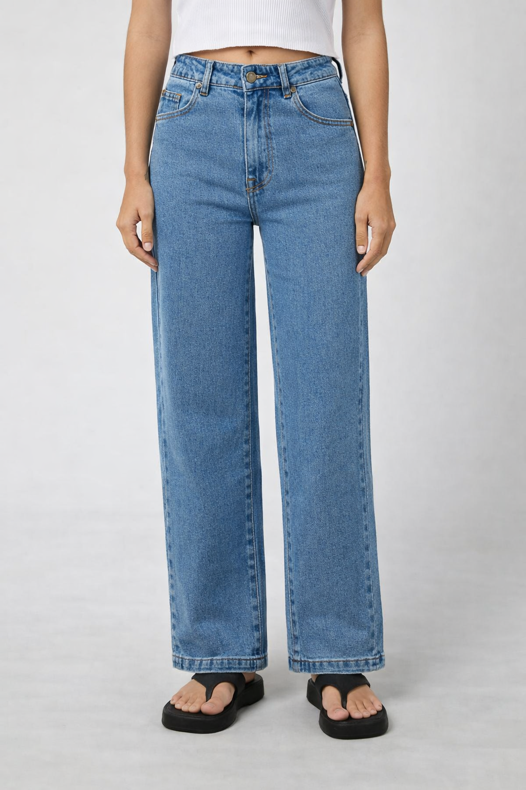 Jacqui Wide Leg Petite Jeans - Light Blue
