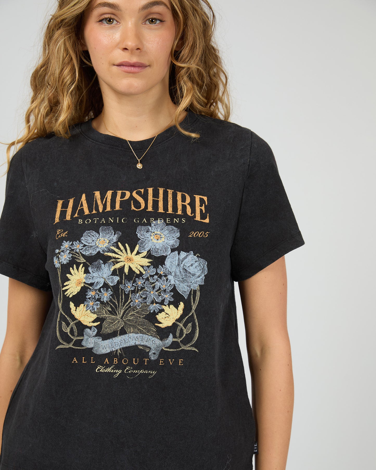 Hampshire Regular Tee - Black
