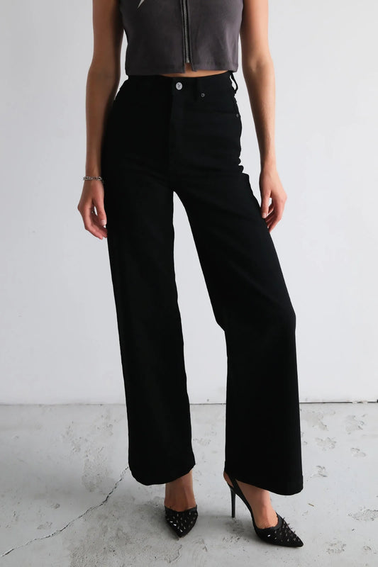 94 High & Wide Nellie Jeans - Black