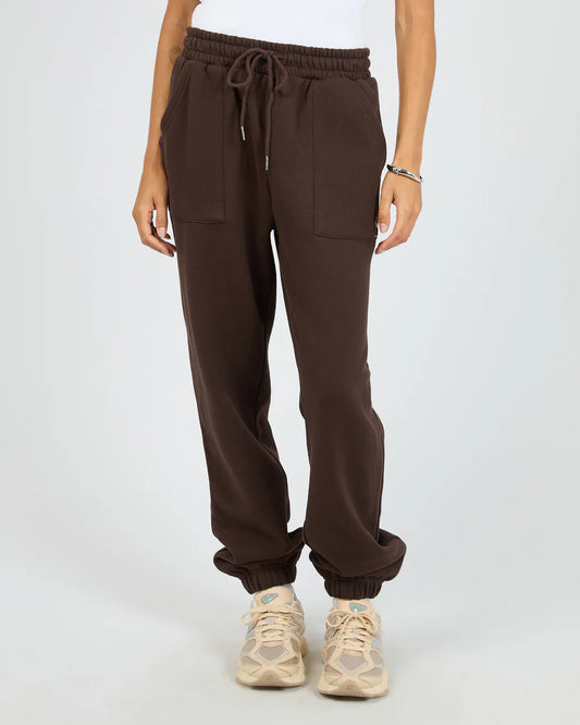 Silent Luxe Cuffed Trackpant - Chocolate