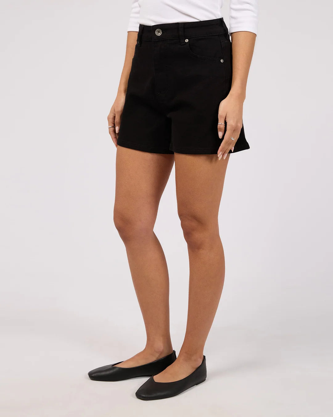 Kyia Short Comfort - Black