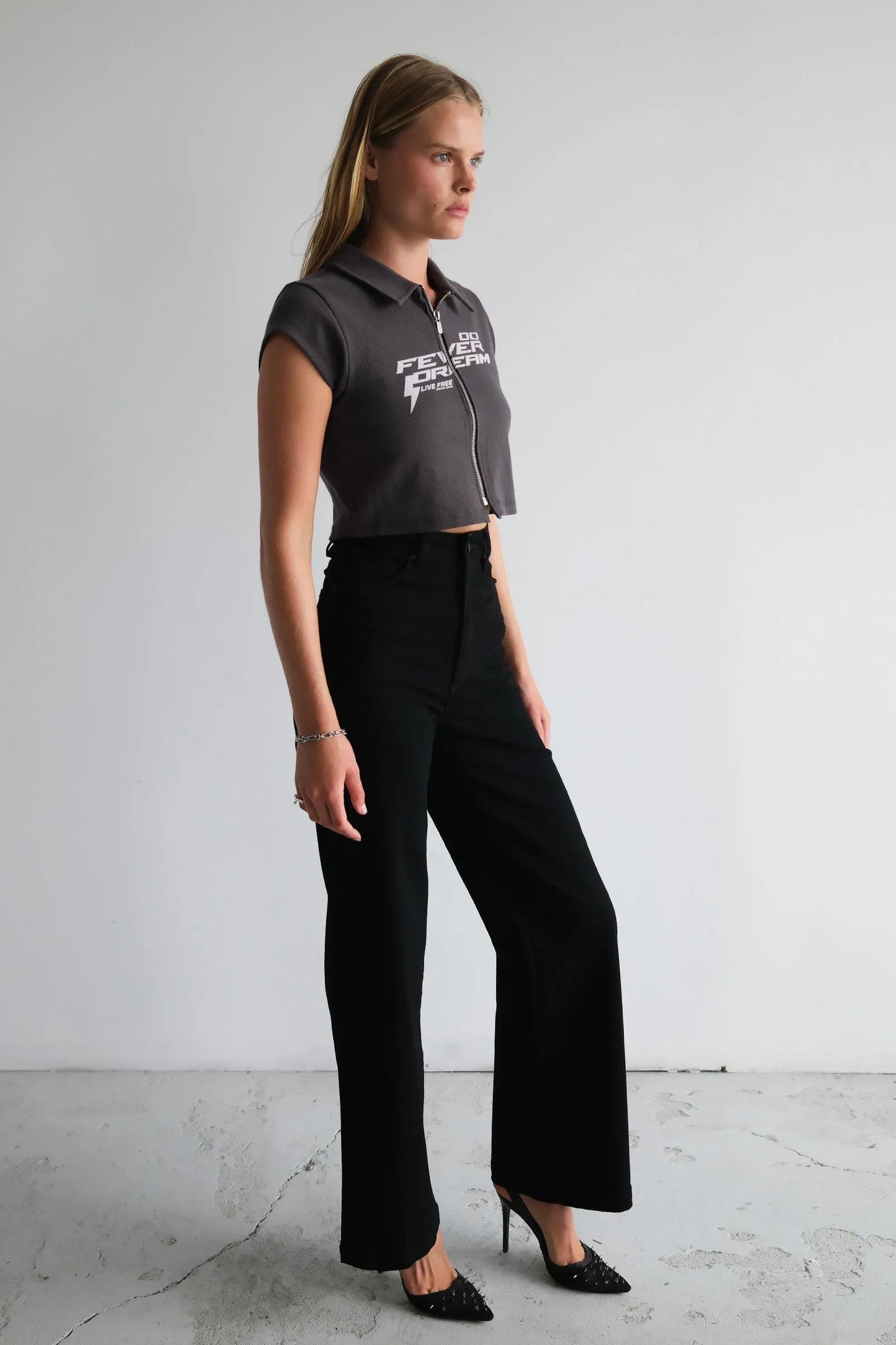 94 High & Wide Nellie Jeans - Black