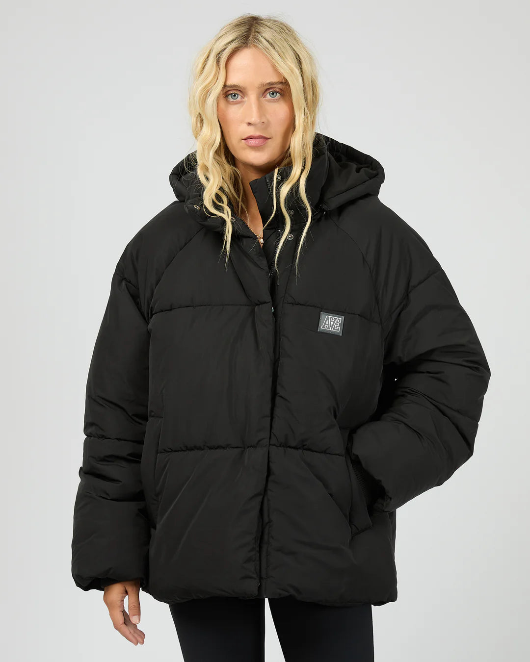 Elevate Puffer Jacket - Black