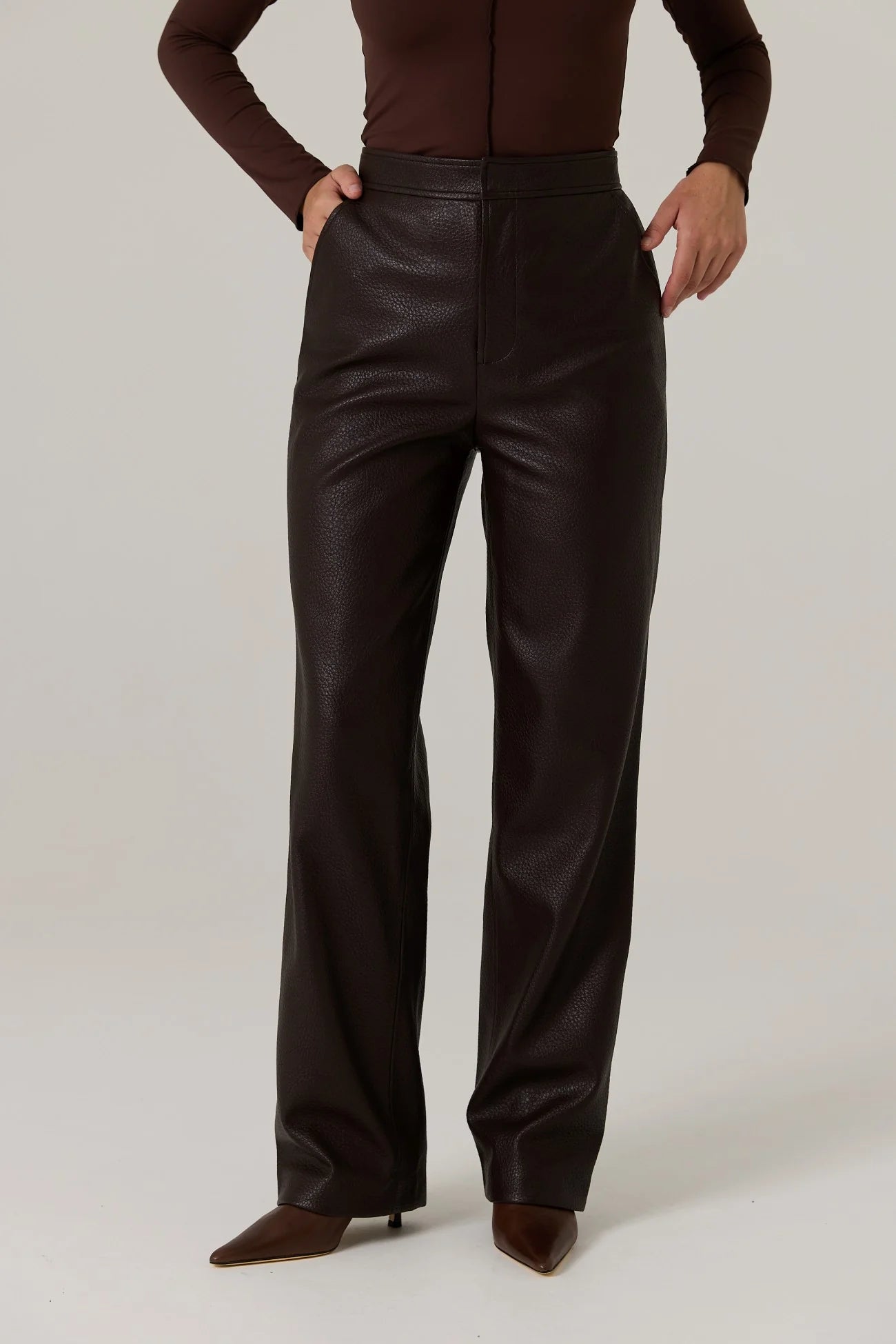 Winnie Vegan Leather Pant - Dark Truffle