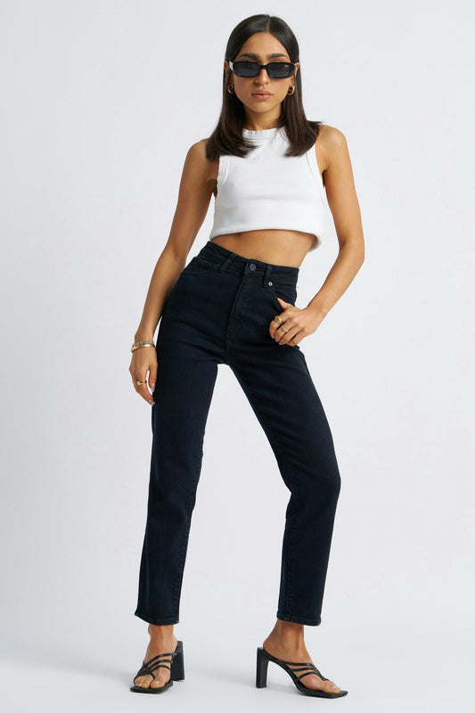 A 94 High Slim Petite Jeans - Vintage 90210 by Abrand Jeans - in 8/26 | SWAACE