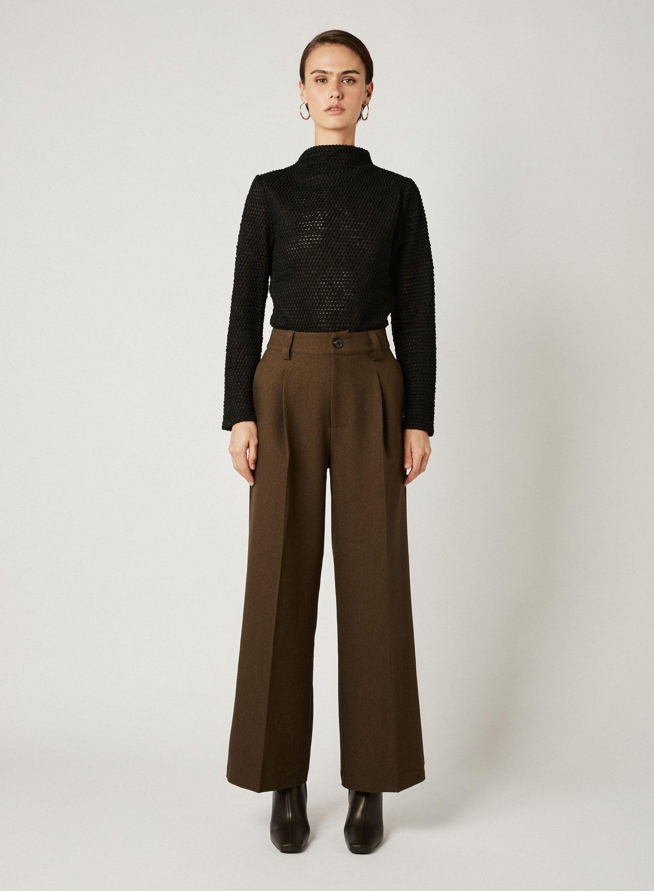 Signature Pant - Dark Olive by Esmaee - in XS | SWAACE