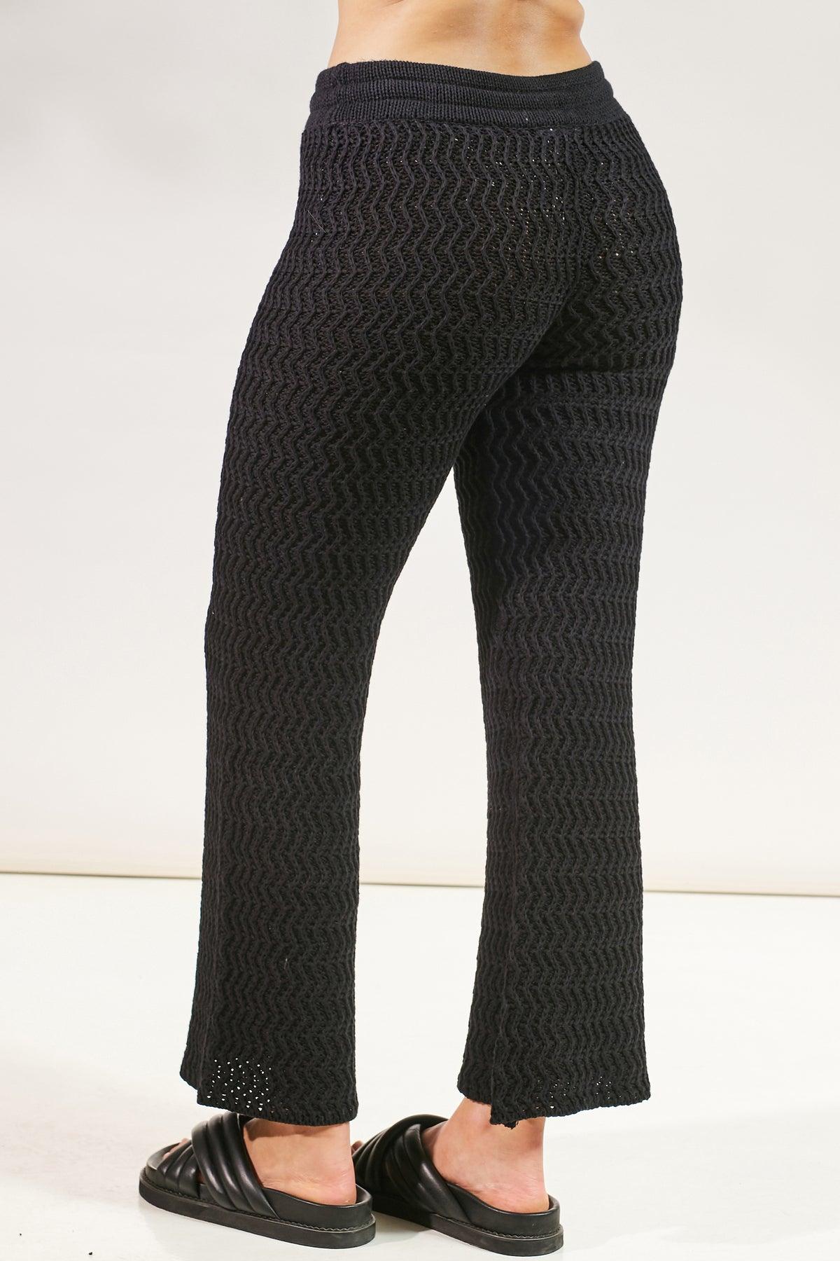 Shae Knit Pant - Black by Rue Stiic - in XS | SWAACE